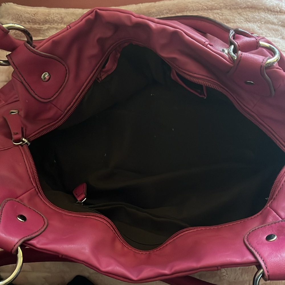 Nine & Co fuschia shoulder bag - Picture 6 of 9